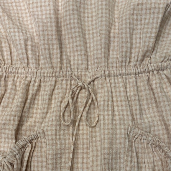 Hersy Beige Checkered Romper with Pockets Size Small - Picture 5 of 10